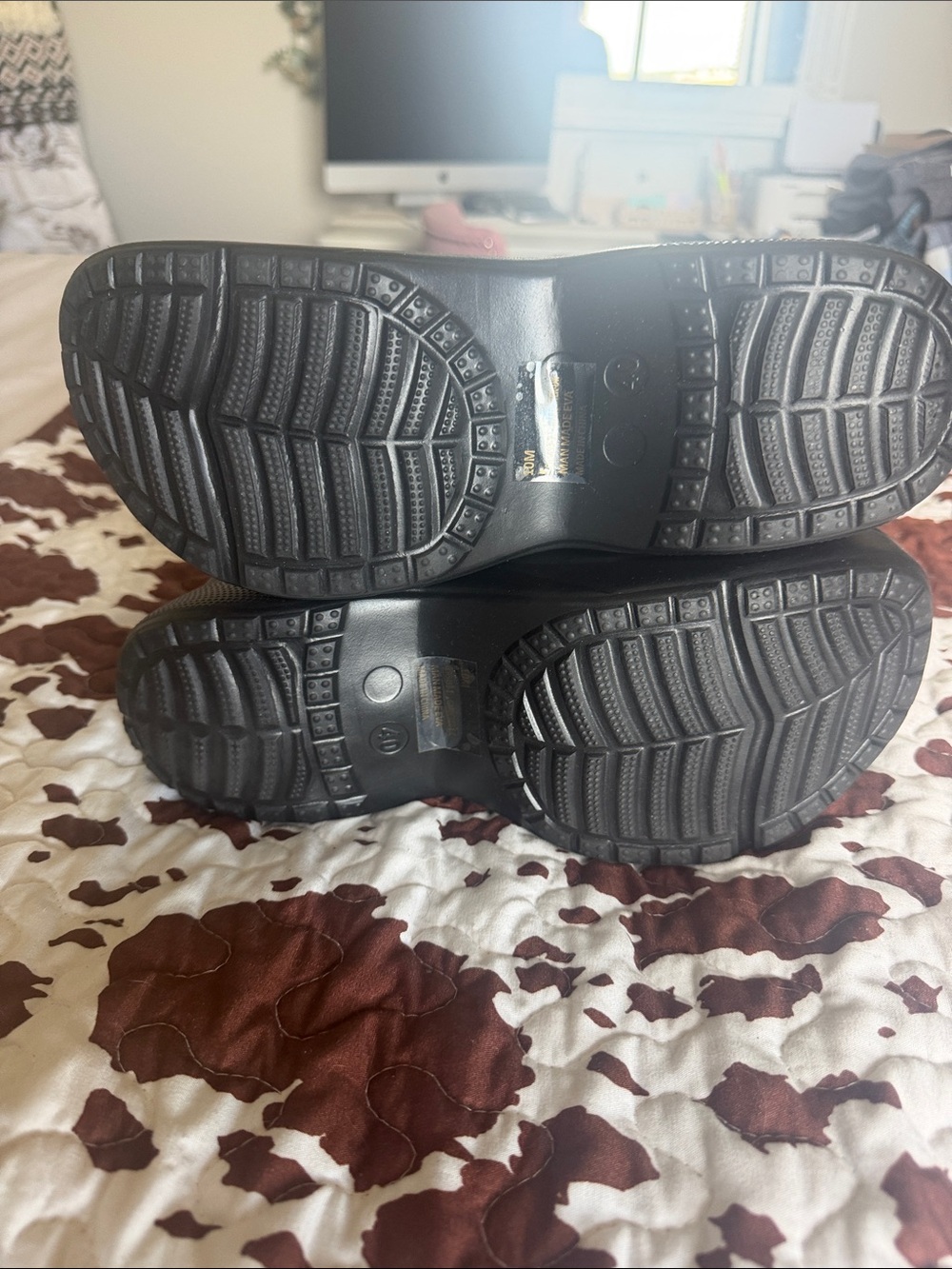 Black Platform Clogs - Picture 6 of 6